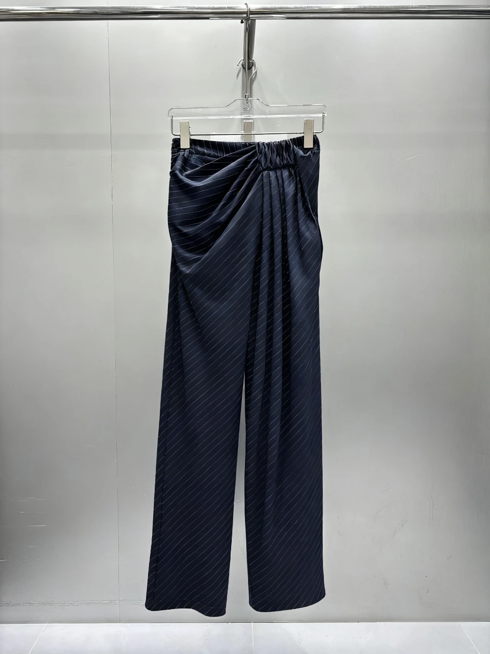 

2025 Early Autumn and Casual A-line Drape High-waisted Decorative Drape Design Trousers ZXM08
