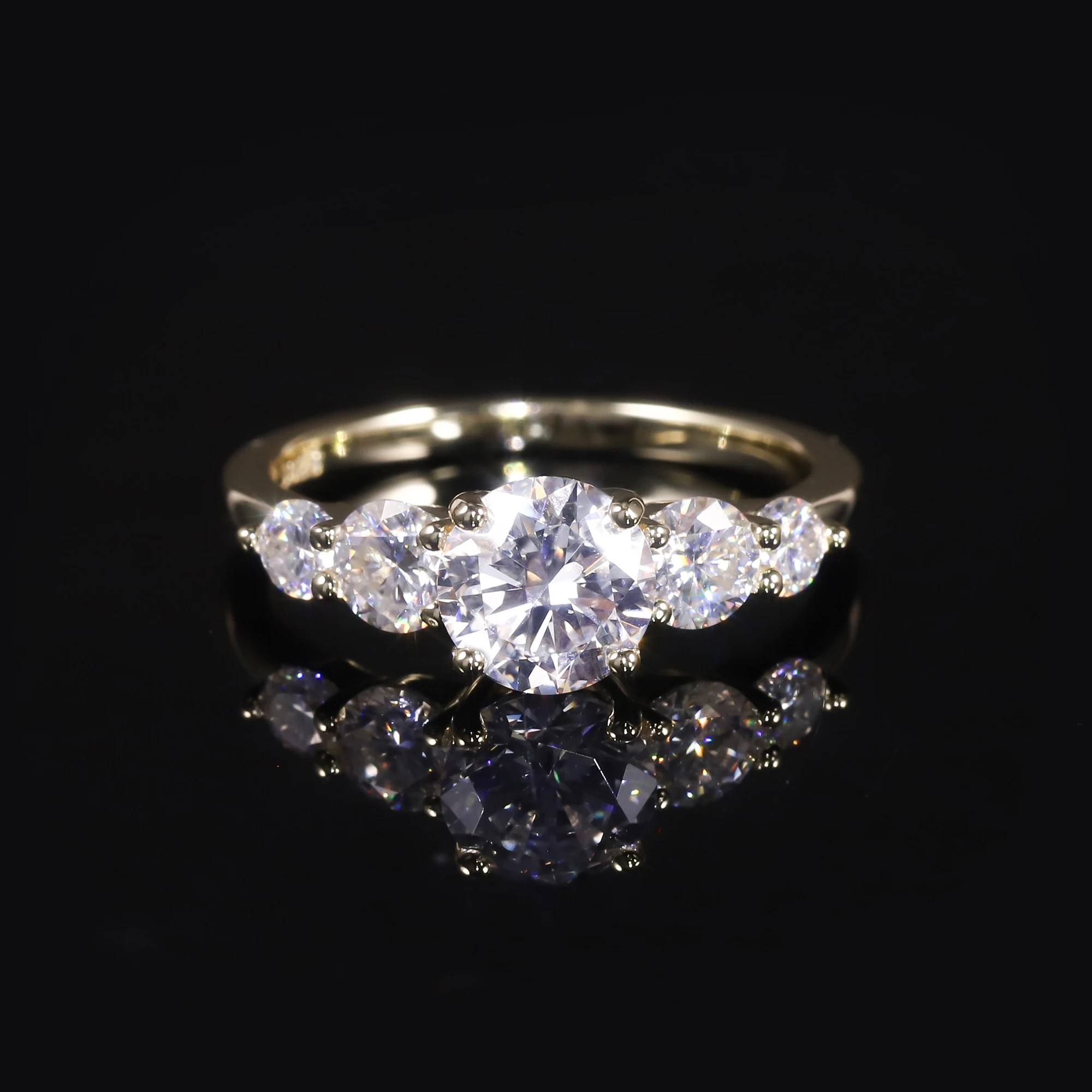 

GEM'S BALLET 1.0CTW 6.5mm Round Moissanite Five Stone Engagement Ring In 18K Gold Plated Sterling Silver