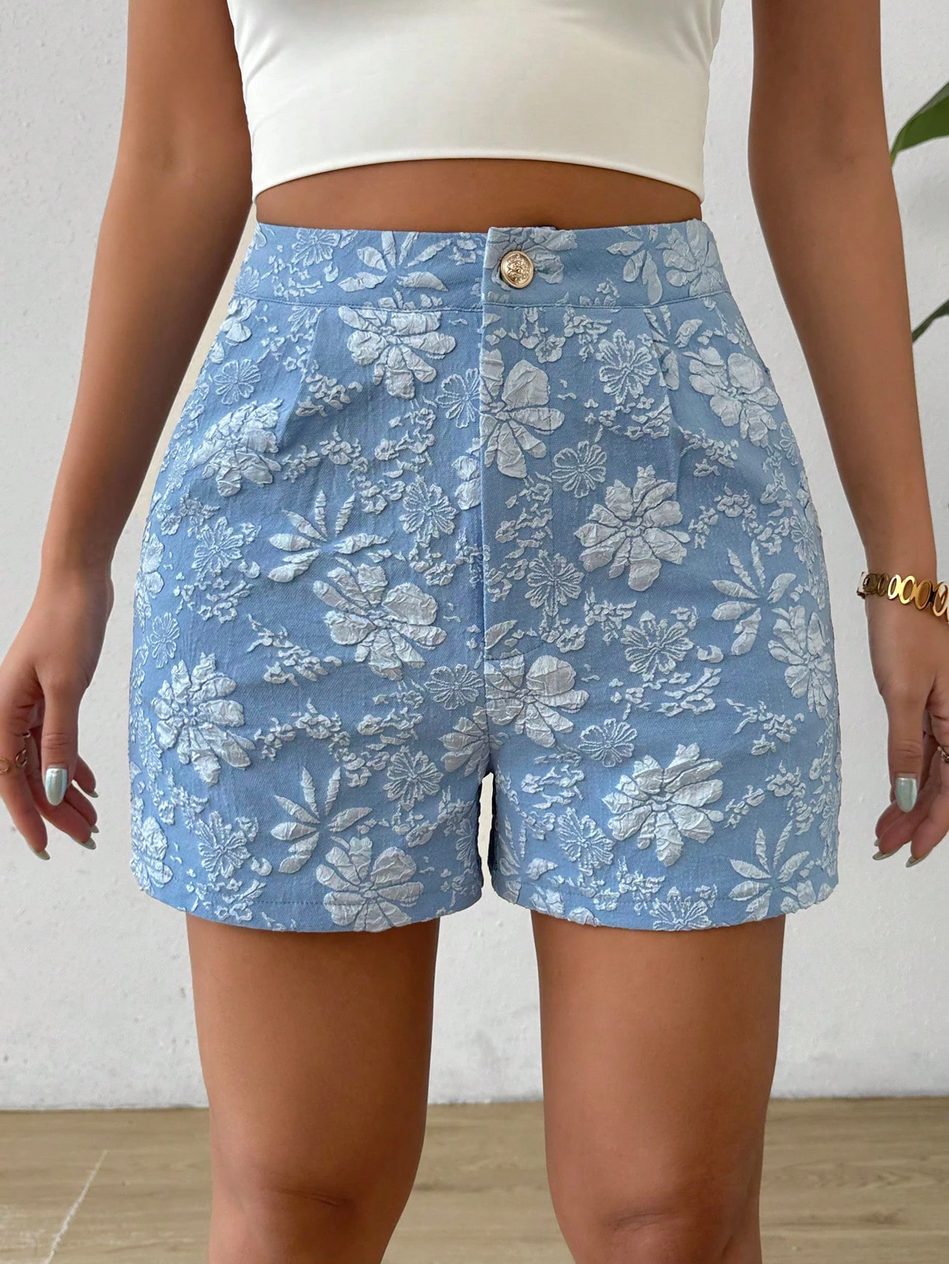 Women's Summer Floral Jacquard Shorts Embroidery Straight Leg Shorts with Pocket