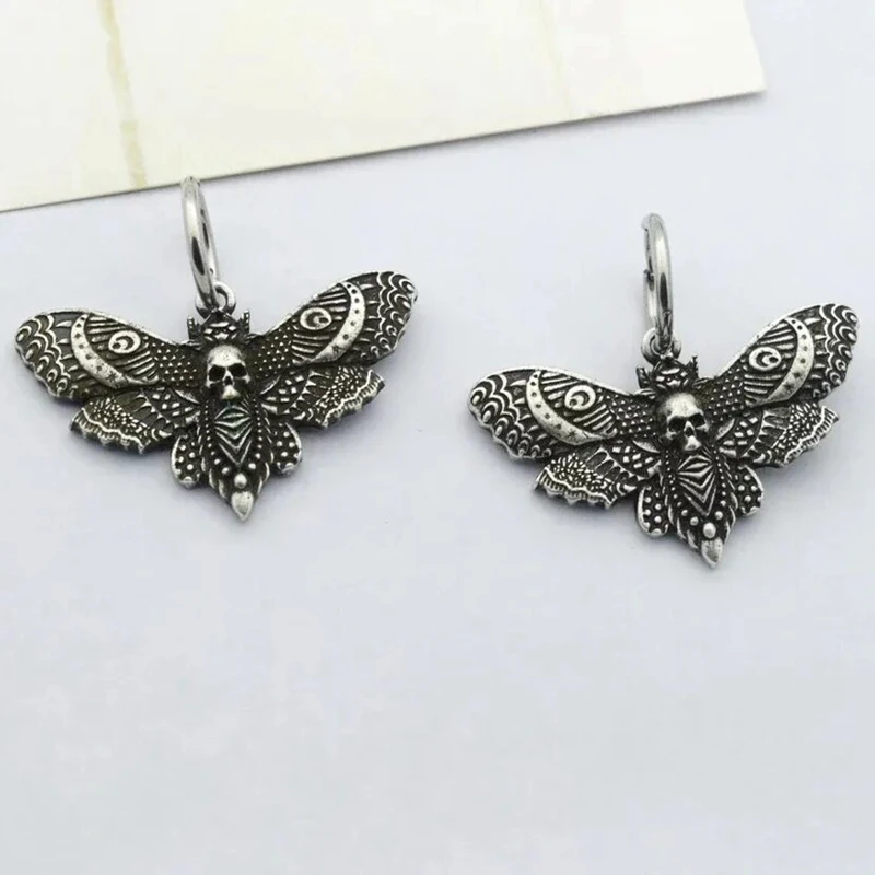 Gothic Vintage Moth Ear Hoops For Women Girls Fashion Pagan Witch Jewelry Accessories Gift Moon Moth Charm Pendant Earrings New