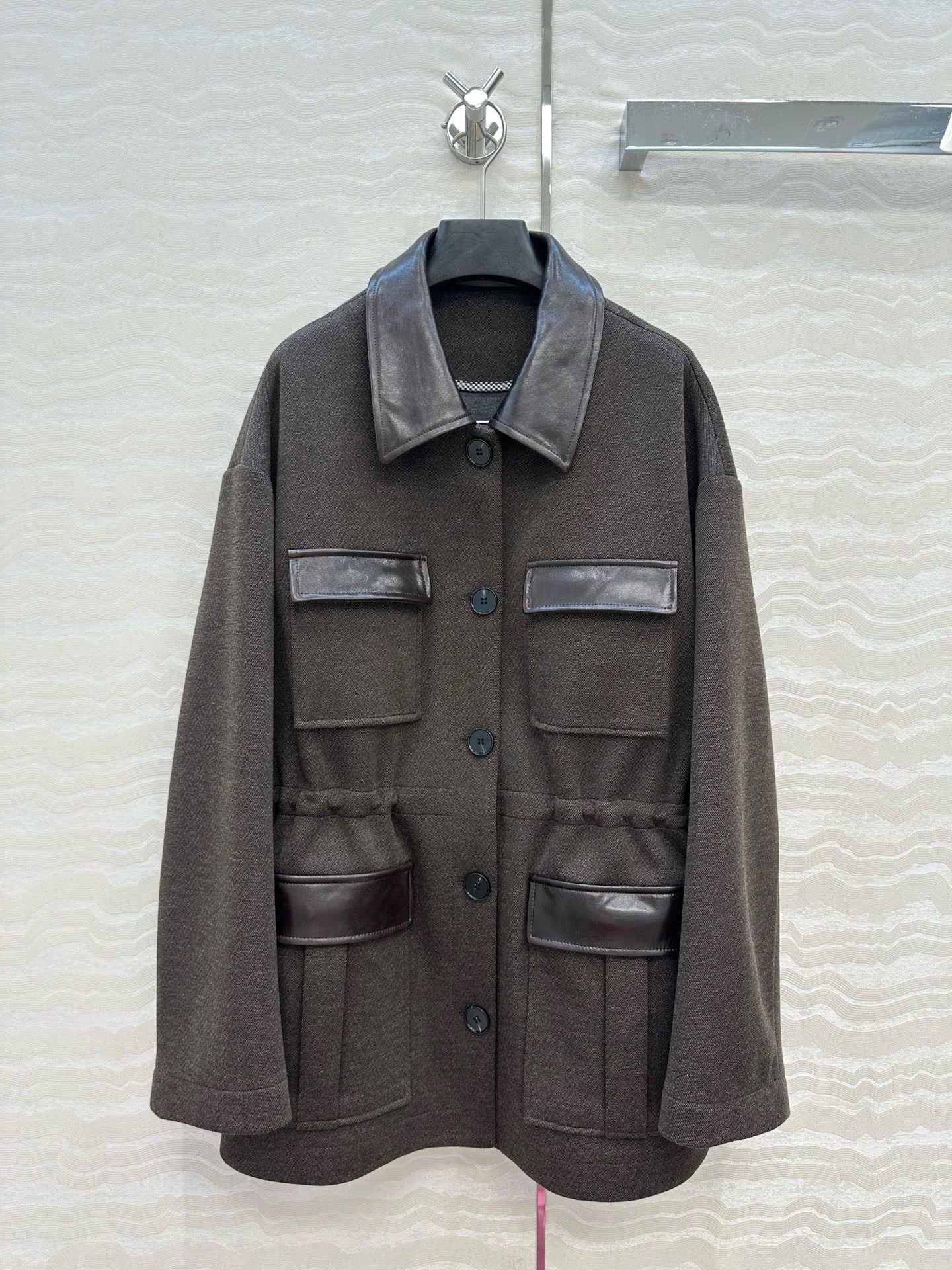 سترات كلاسيكية من الجلد الطبيعي للنساء لخريف وشتاء الراقية بسيطة واحدة الصدر معطف من نسيج الكشمير النحيف