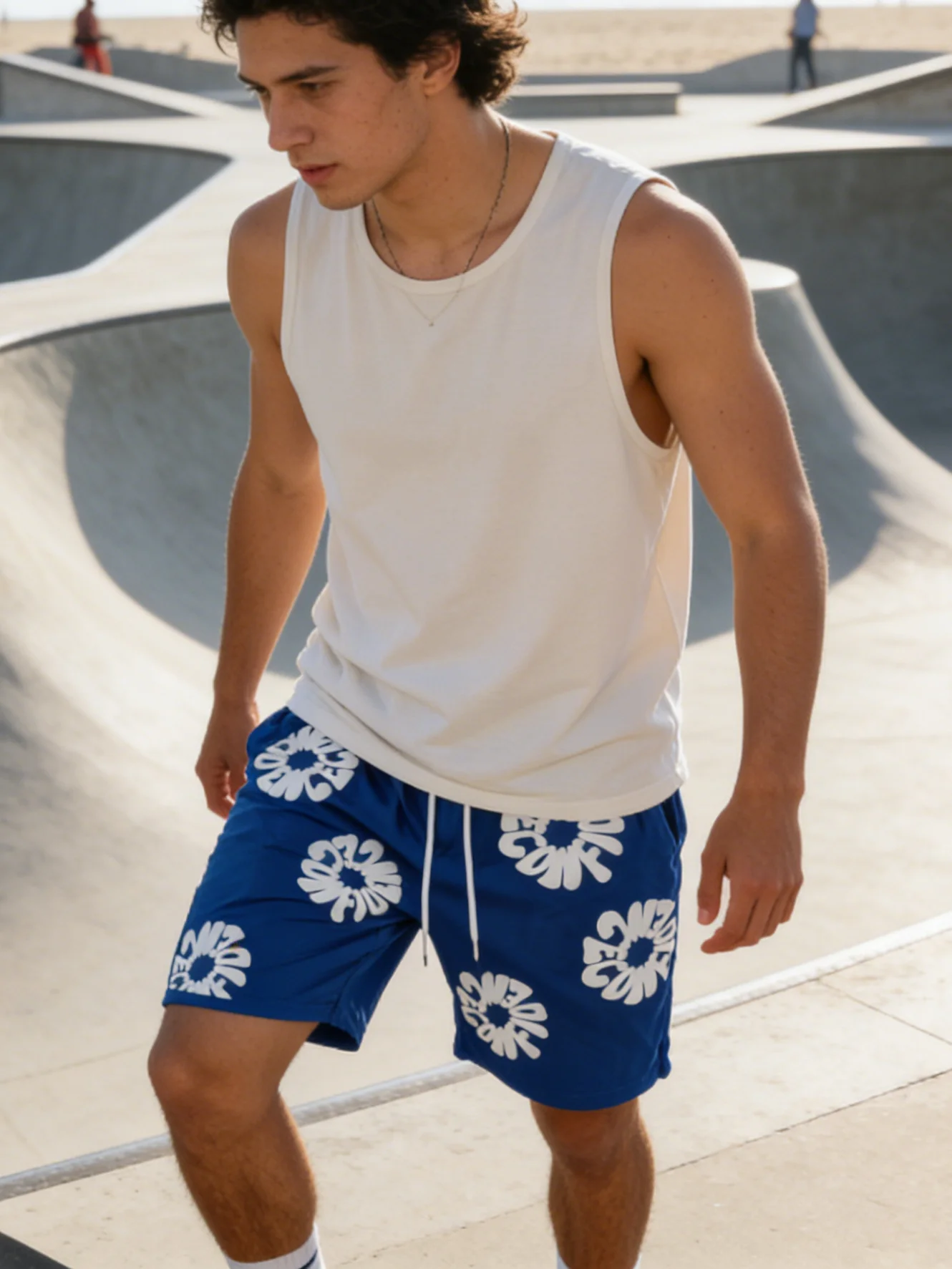 

Популярные мужские утепленные короткие спортивные шорты с принтом, спортивные брюки, повседневные шорты, спортивные шорты.