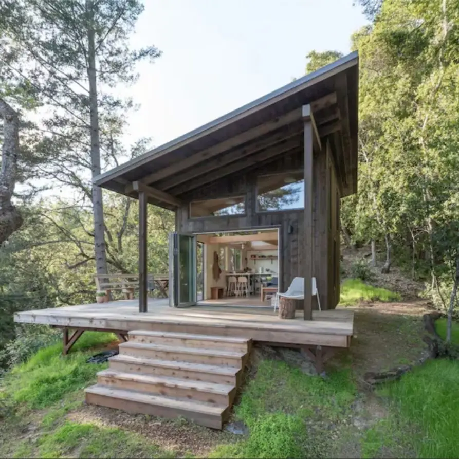 แบบบ้านขนาดเล็ก 14x20 (หนังสือพิมพ์) พร้อมห้องใต้หลังคาและระเบียง |   แบบแปลนบ้านไม้เรดวูดแบบทำเอง |   คู่มือการสร้างโฮมสเตย์ ADU