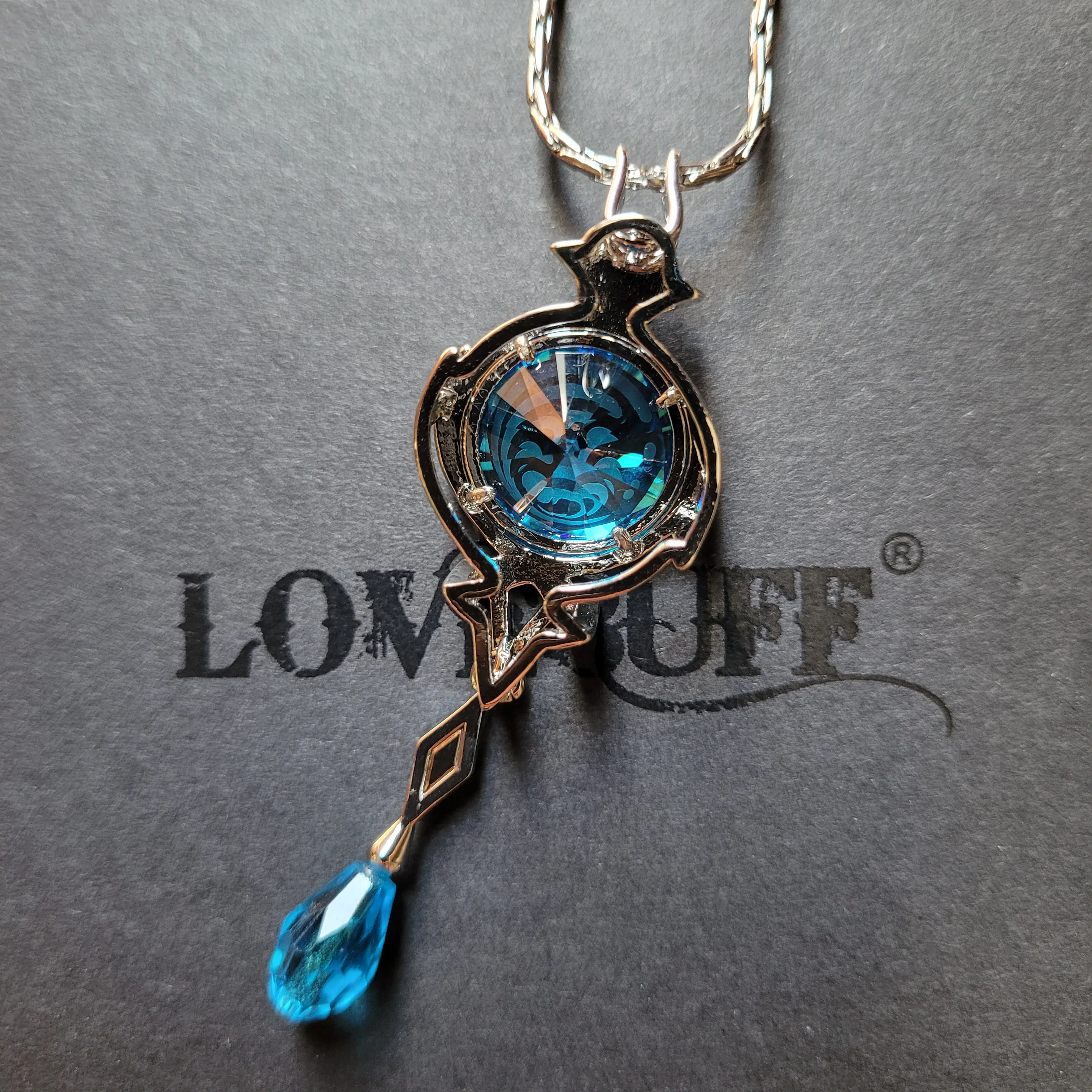 LOVEBUFF Fontaine Character Furina Hydro Vision Gem Pendant Long Necklace