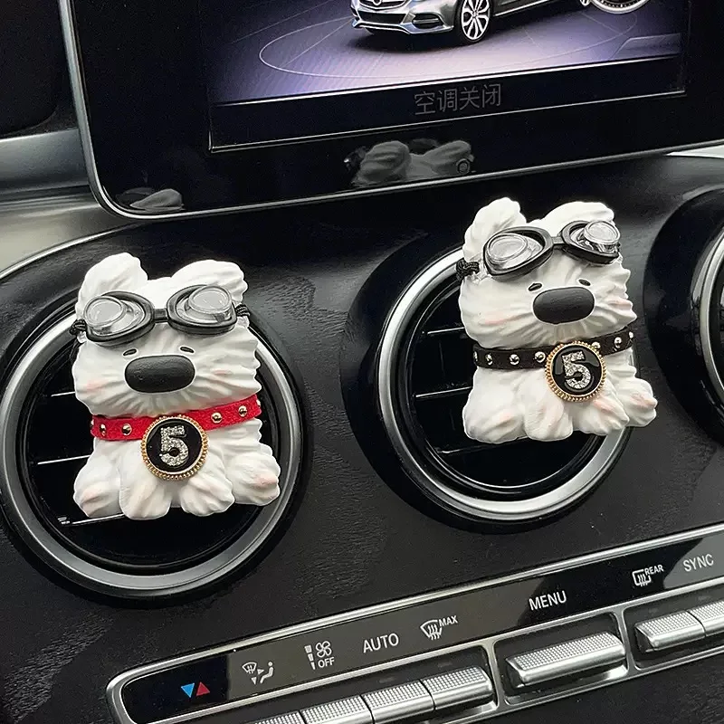 

2025 New Sketchy Dog Red Heart Car Air Freshener Car Air Conditioning Outlet Decoration Perfume Diffusion Stone Toyota Corolla