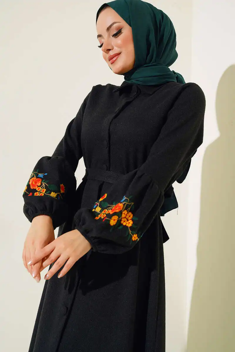 Women Clothing Hijab Abaya Dress with Embroidered Sleeves 2024 New Muslim One Piece Prayer Hooded Smocking Islamic Dubai Islamic