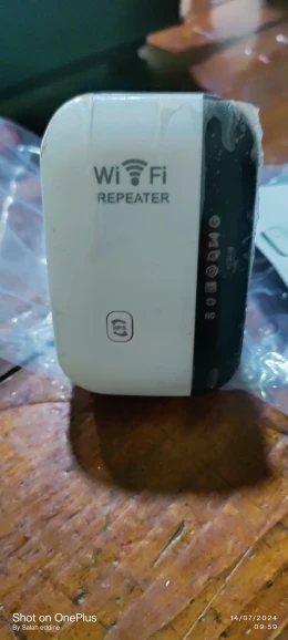 UltraBoost 3000  - Wifi Booster