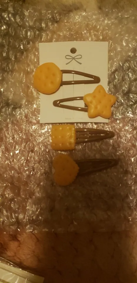 4PC Cute Baked Cookies Korean Style BB Hairpins Side Hair Clips for Girls Women - Hair Accessories photo review