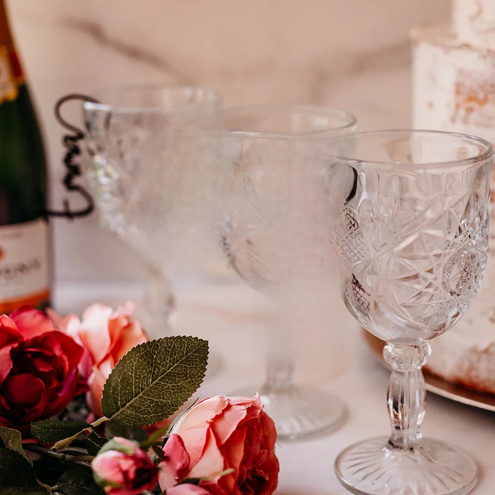 Étiquettes nominatives personnalisées pour boissons de mariage, breloques en verre de vin, décorations en verre de fête, noms de Cocktail, cadeau de mariage, Place