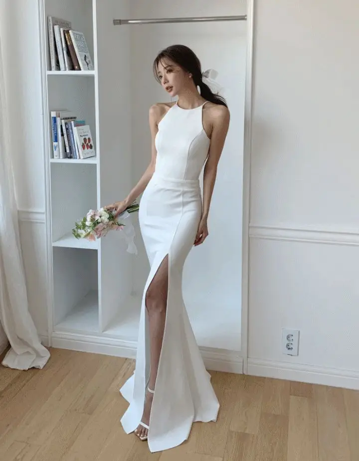 Proste suknie ślubne z dekoltem typu halter, z wysokim rozcięciem, bez pleców, suknie dla druhen, eleganckie suknie ślubne, szyte na miarę.