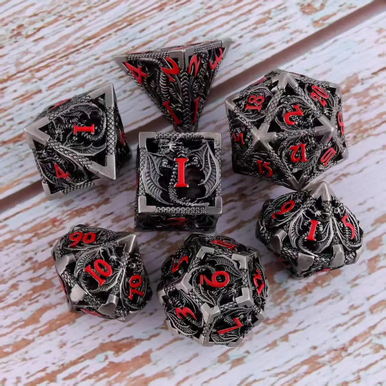 Flying Dragon Dices Hollow Metal Dice Set Polyhedral D20 DND Dice Set for Dungeon and Dragons D&D Tabletop Games RPG Dices Set