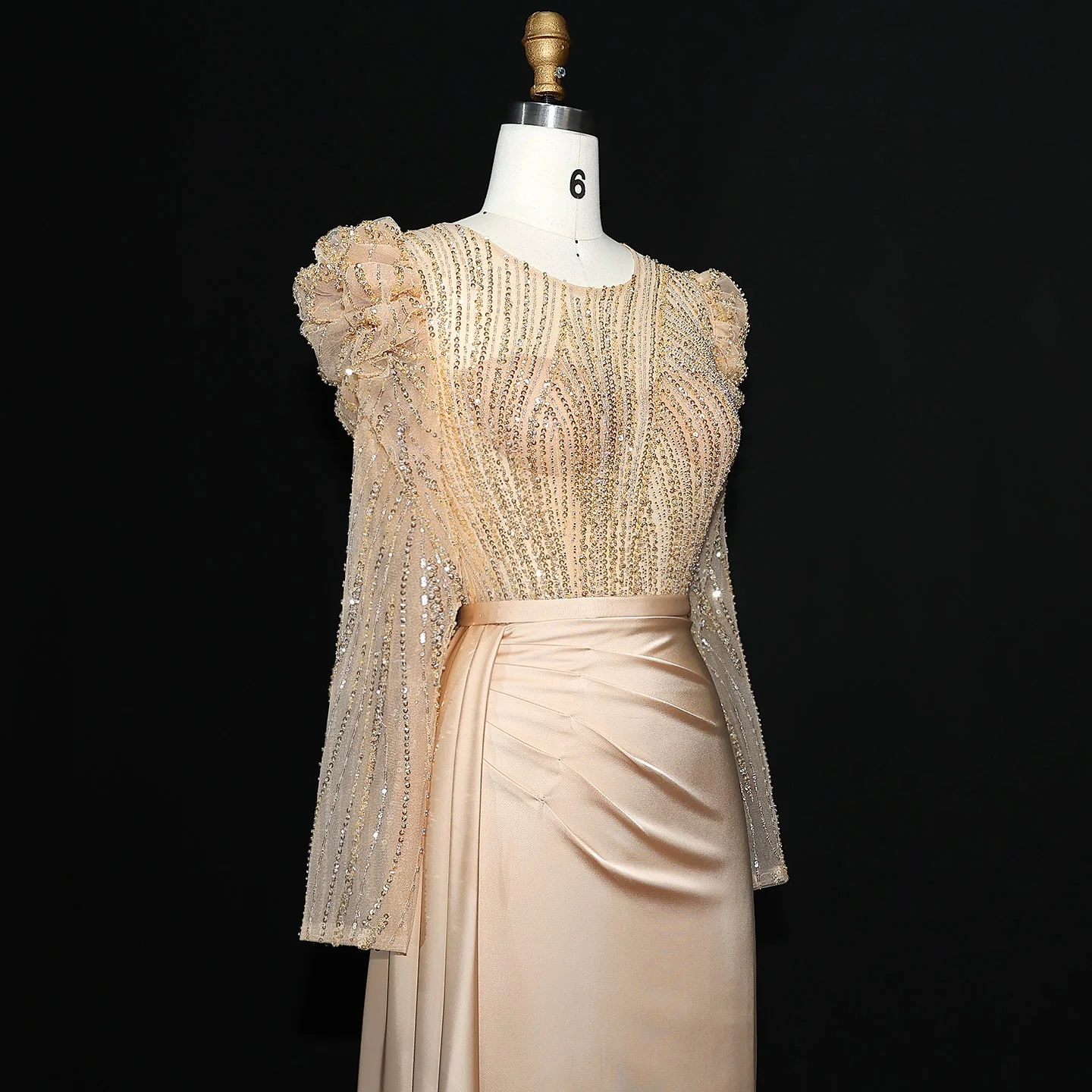 Sharon Said Elegantes blaues Meerjungfrau-Abendkleid mit langen Puffärmeln für die Hochzeit, goldenes langes formelles Gast-Partykleid SS072 Maßgeschneidert