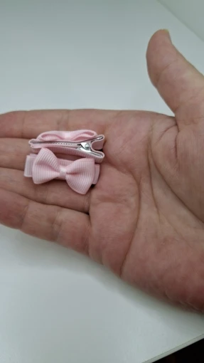 1.2 Inches Solid Colors Mini Hair Bows With Clip For Kids Girls Hairgrips Ribbon Covered Safety Bows Headwear Hair Accessories photo review
