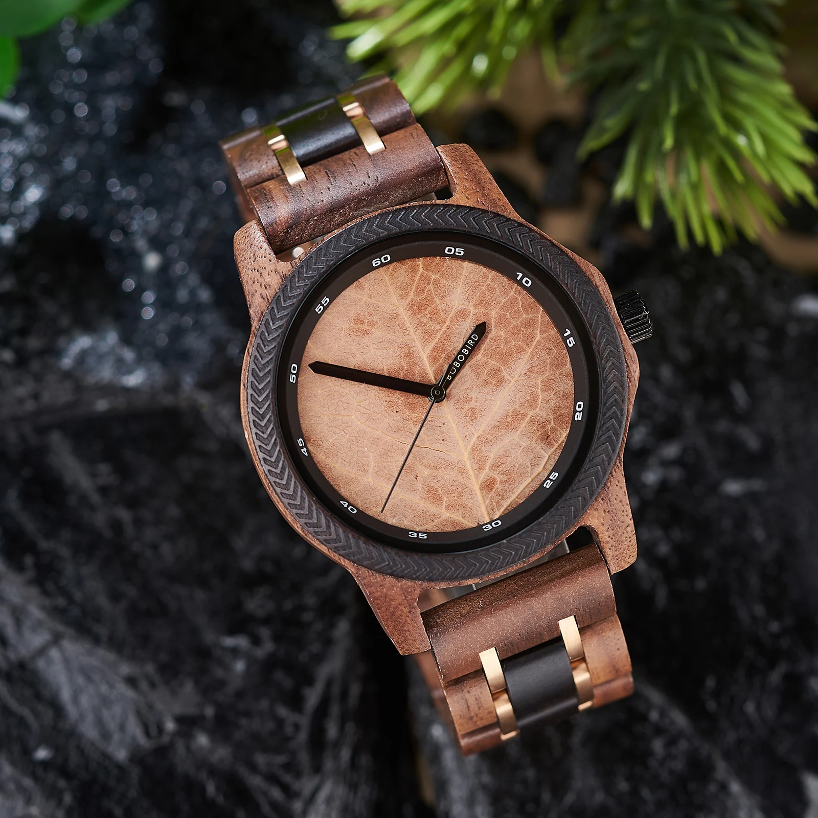 BOBO BIRD Wooden Fashion Watch Men Original Leaf Dial Quartz Hand Watch Men's Eco-Friendly Wristwatch Clock 2024 New Arrival