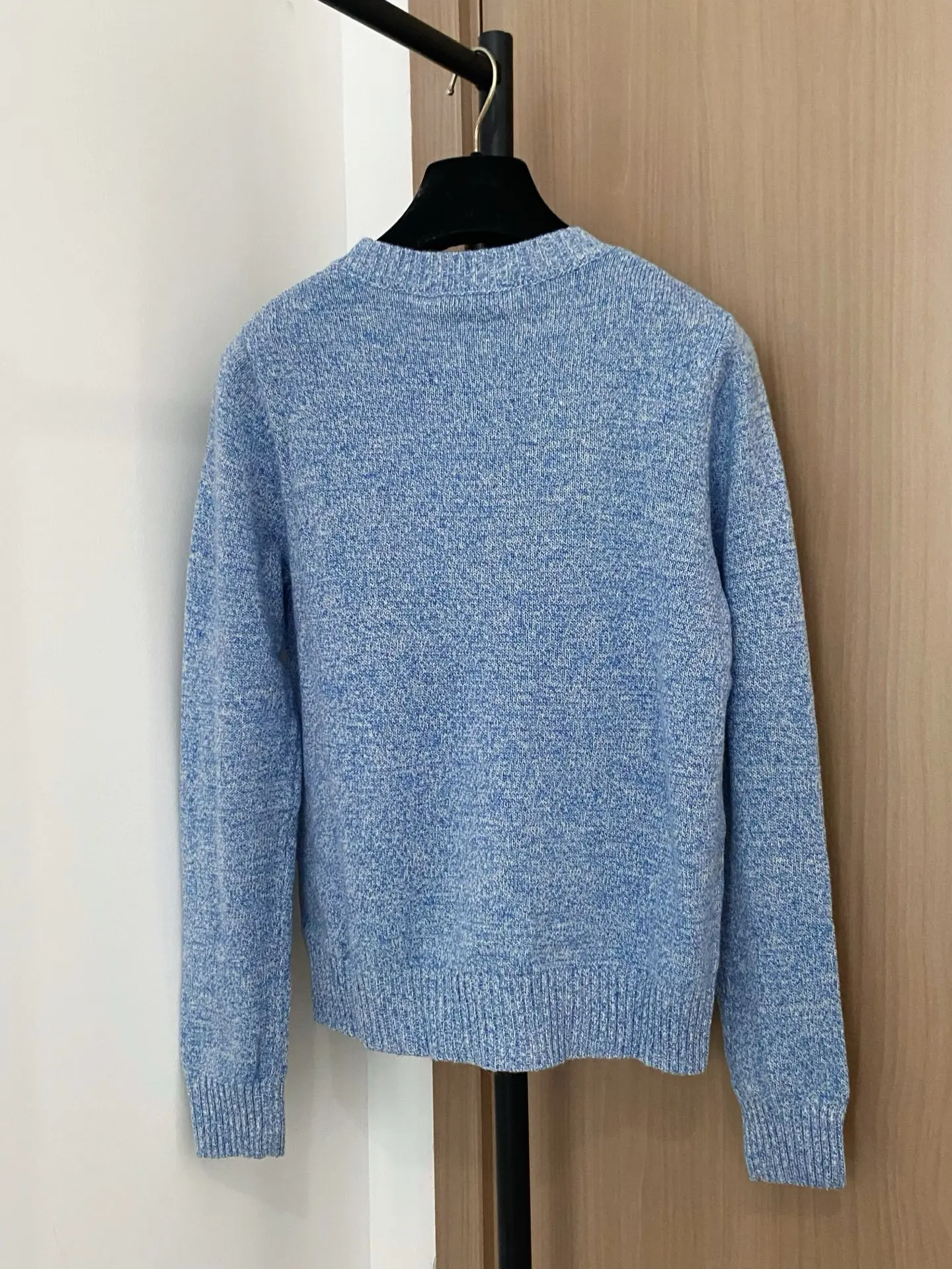 

2025 Autumn New Product Women's Three Color Long Sleeve 441