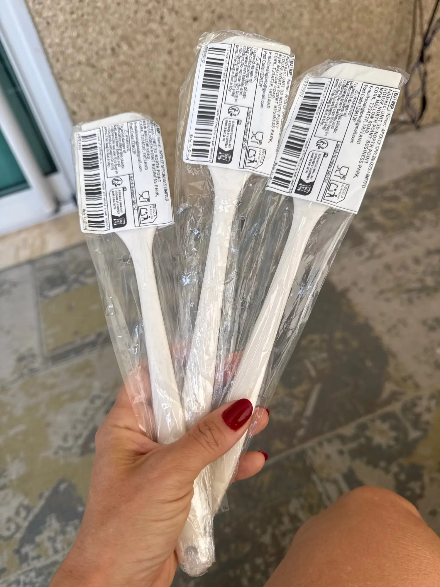 3-piece spot integrated silicone spatula Oil Brush 3-piece set baking cream spatula single cake scraper baking tool photo review