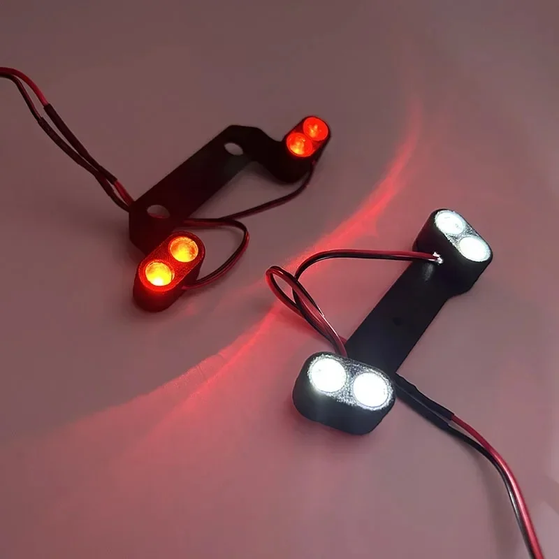 Symulacja LED przedniego/tylnego systemu oświetlenia jasna lampa reflektor dla 1/10 TRAXXAS RC E-REVO 2.0 części do ciężarówek Monster — zdjęcie 2