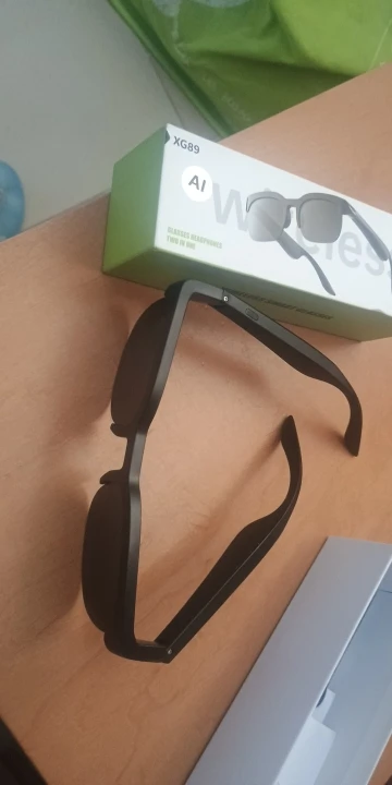 Lenovo Smart Glasses  view 2