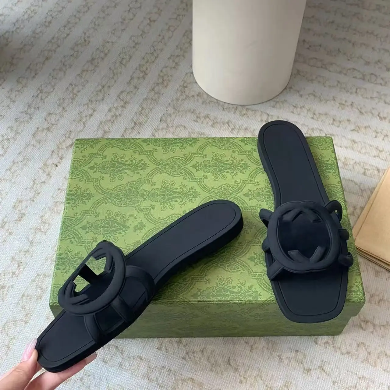 أحذية شاطئ بلون جيلي للنساء ، صنادل مسطحة ، نعال مريحة ، منزل ، صيف ، جديد ، موضة ،