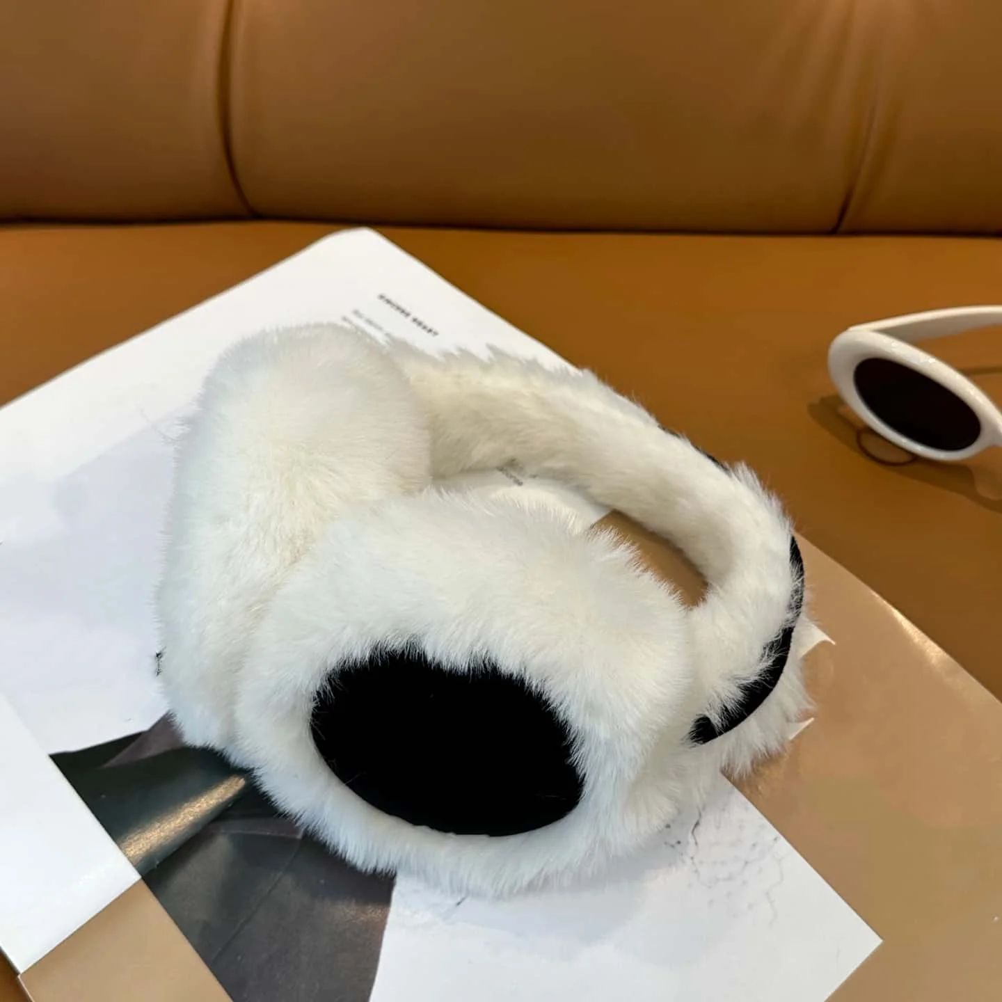 غطاء للأذنين للسيدات لعام 2025 موضة شتاء جديدة جميع أنواع ألوان التصادم غطاء للأذنين كلاسيكي بسيط ودافئ للنساء #3