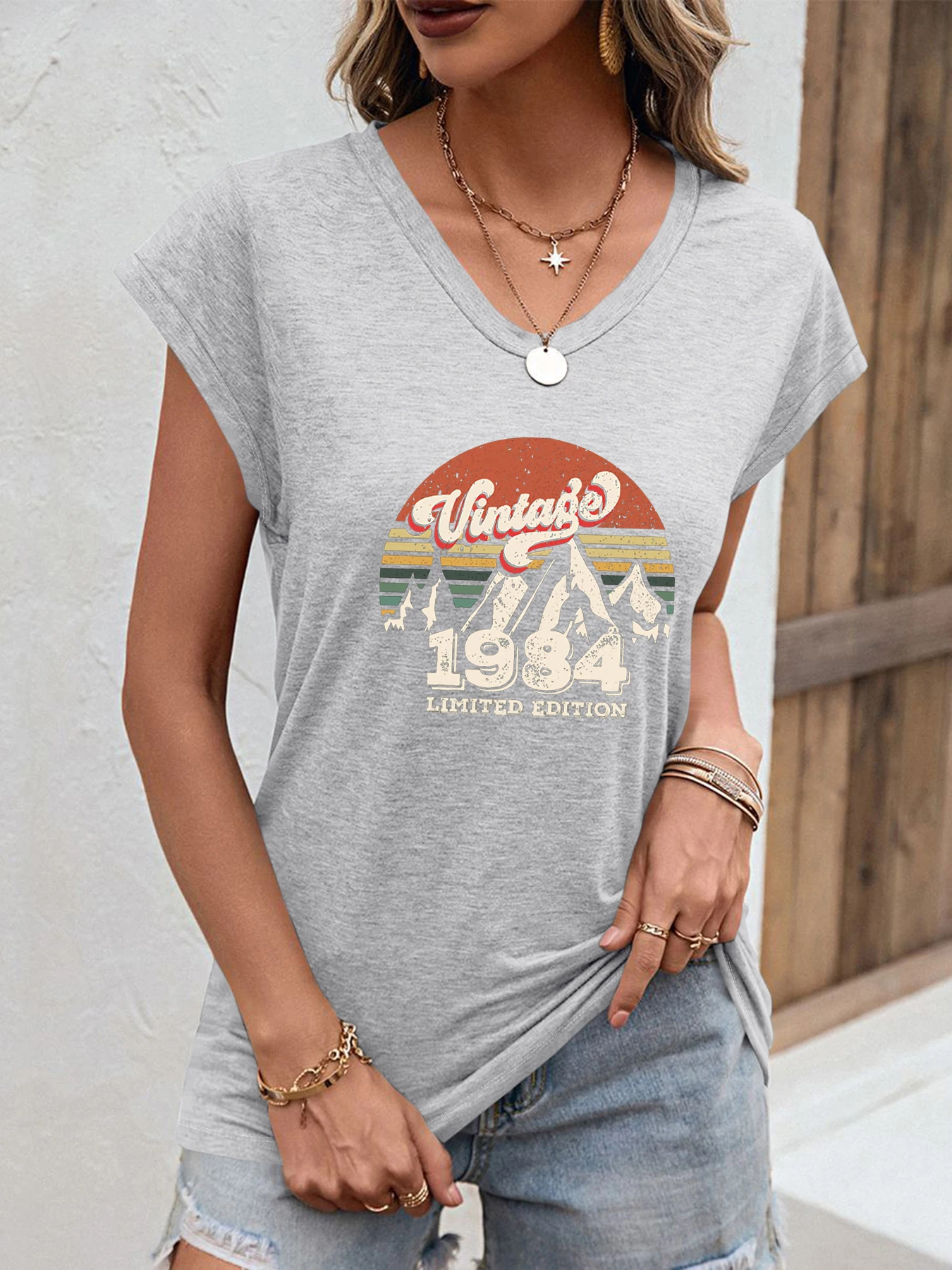 1984 Retro Printed Summer Fashion Loose Casual Sleeveless Gray v-Neck T-Shirt Top