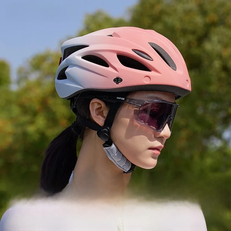 AliExpress Eastinear 2025 New 4-in-1 Bicycle Helmet Super Light 18 Holes Breathable Men and Women's Outdoor Sports Cycling Equipment
