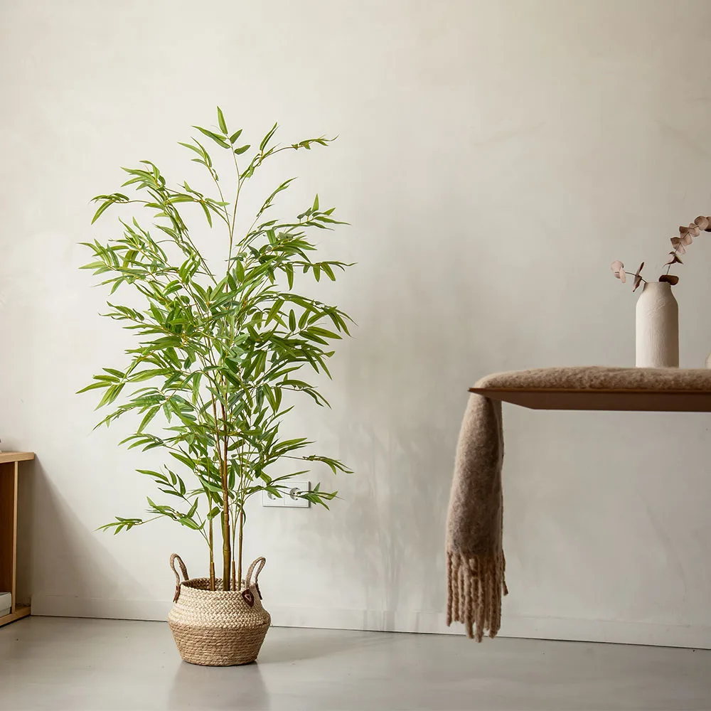 MAIA SHOP artificial decorative plants. Bambu artificial plant. Home decoration. Decoration office, hotels, events, weddings. Available in various sizes: Height of 105 cm, 150 cm, 180 cm, 190 cm and 210 cm.