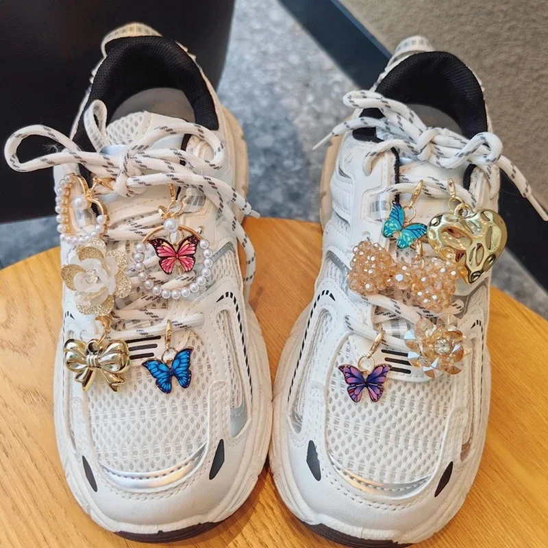 Lacets de chaussures papillon colorés, breloques pour baskets, décorations, perle, or, amour, boucle, accessoires de chaussures, bricolage, 1 pièces
