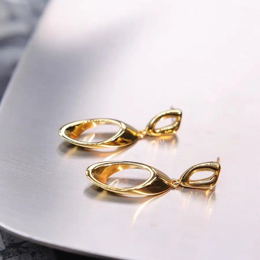 MADALENA SARARA 18k Yellow Gold Geometric Oval Dangle Women Earrings AU750 Made