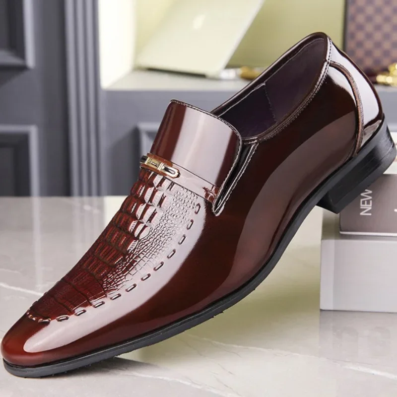 Mężczyźni Skórzane Buty Patentowe Skórzane Buty Biznesowe Szpiczaste Toe Platforma Praca Mężczyźni Loafers New In Plus Size Zapatos De Vestir Hombre — zdjęcie 2