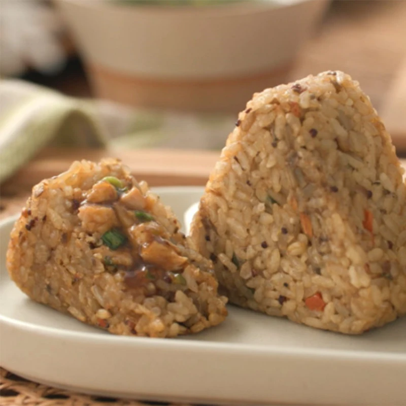 단백질주먹밥 갈릭닭불고기 110g / 윤형빈의 직화황금 단백질주먹밥 /아침대용 / 고단백