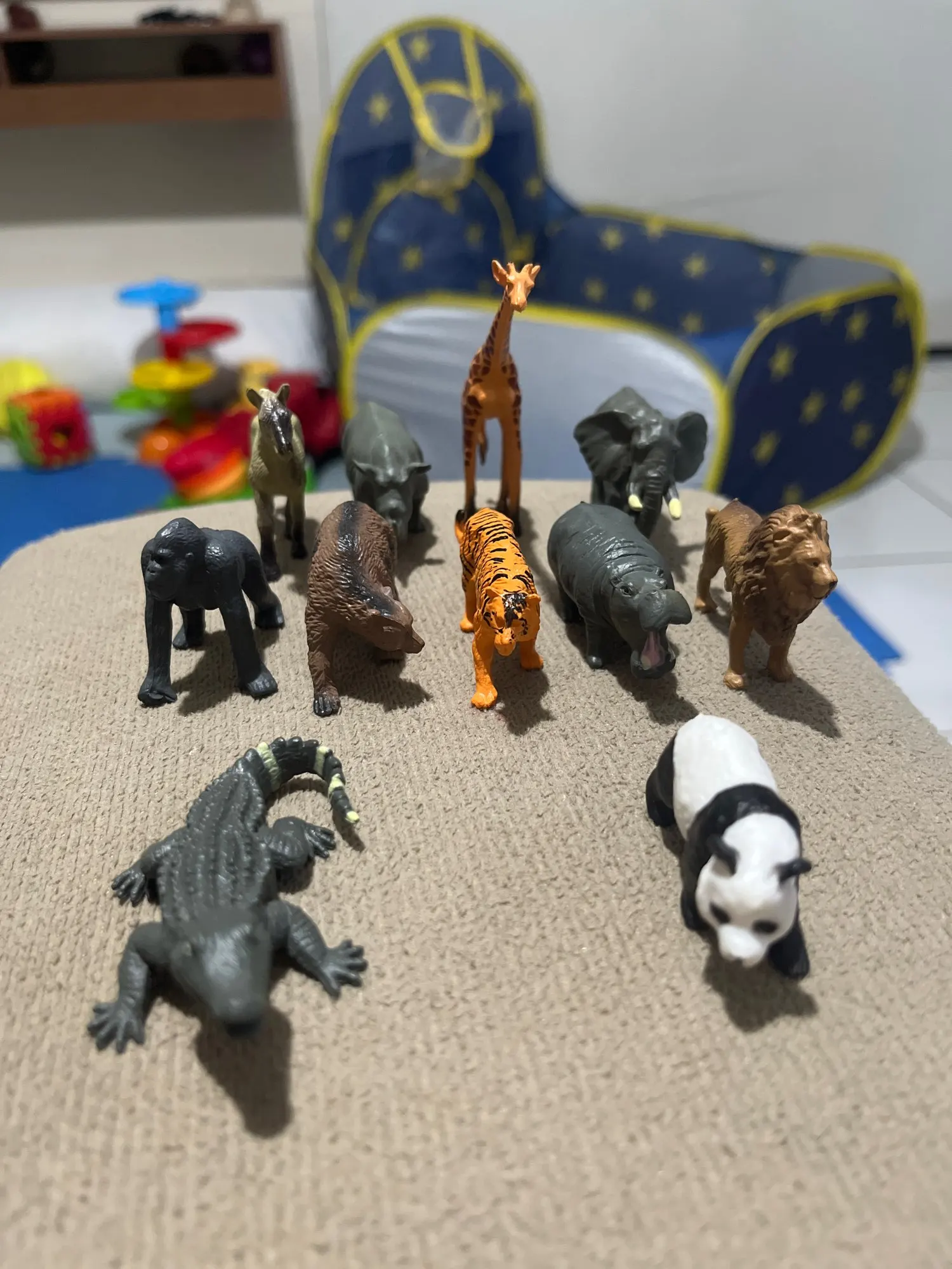 Realistic Safari Animal Figurines - Mini Farm & Woodland Models for Kids Party photo review