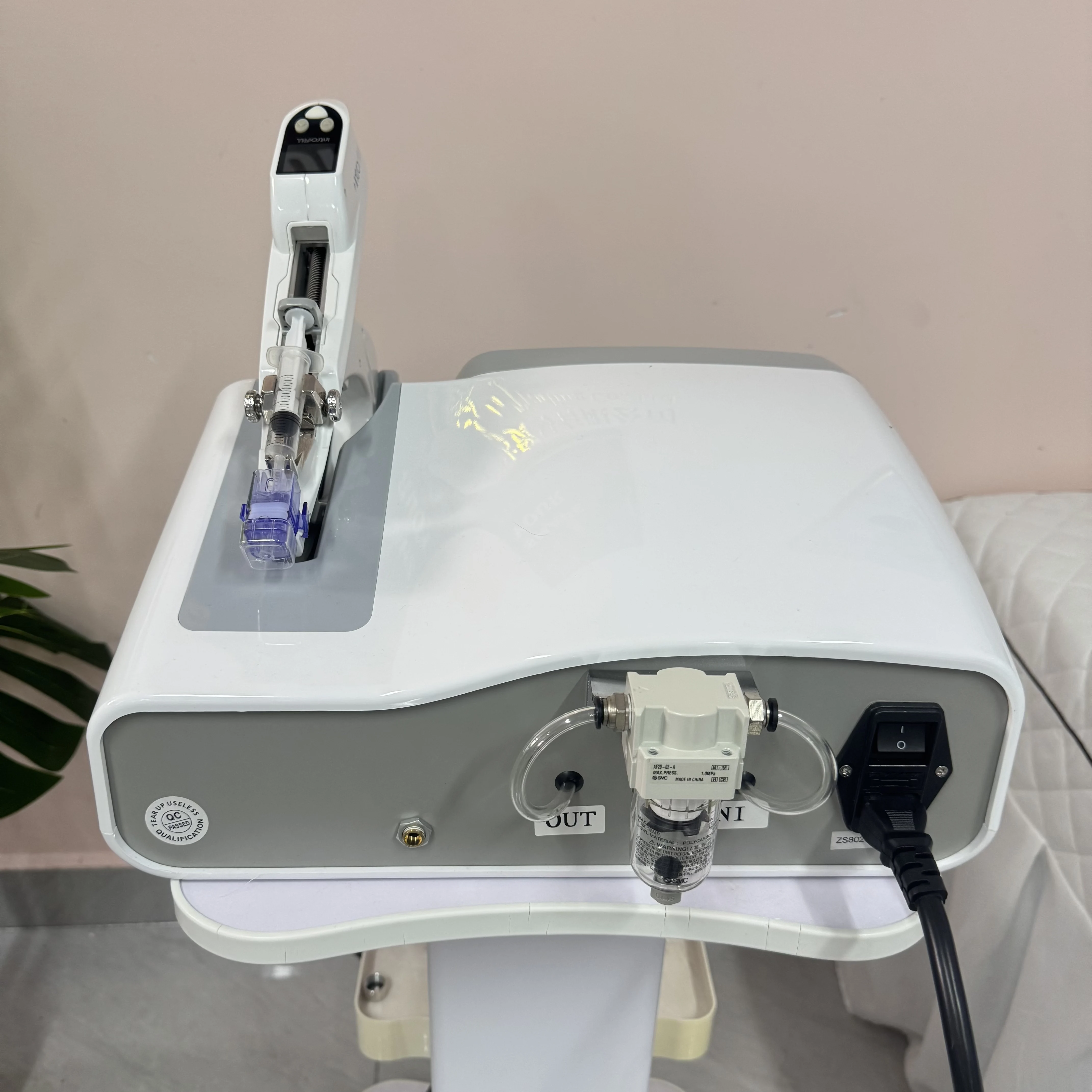 : Máquina de peeling por microdermoabrasão