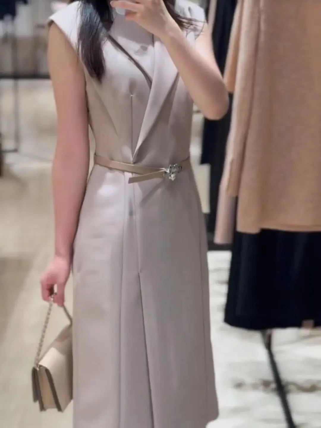 سيدة الأعمال الأنيقة فستان من الصوف أوائل الخريف مع حزام #3