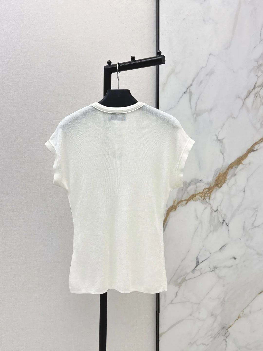 

2026 Summer Women's Clothing - Soft and Comfortable, Fashionable and Versatile, Simple Women's Short-Sleeved Top