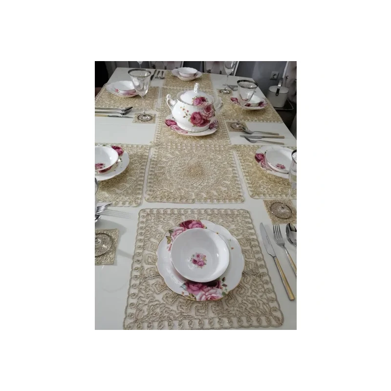 Placemat Embroidered Plate And Golden Color Runner Set 6 Person Table And Presentation Set (6 Pieces Coaster Gift) Square Model