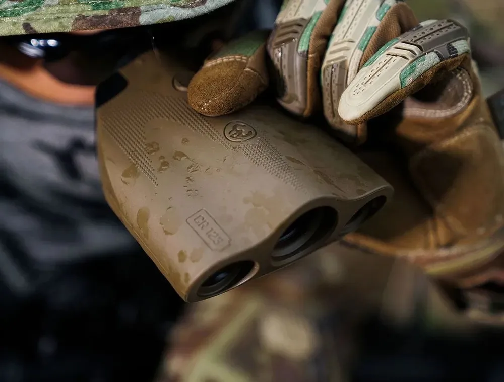 Telémetro láser Monocular 3E 2500