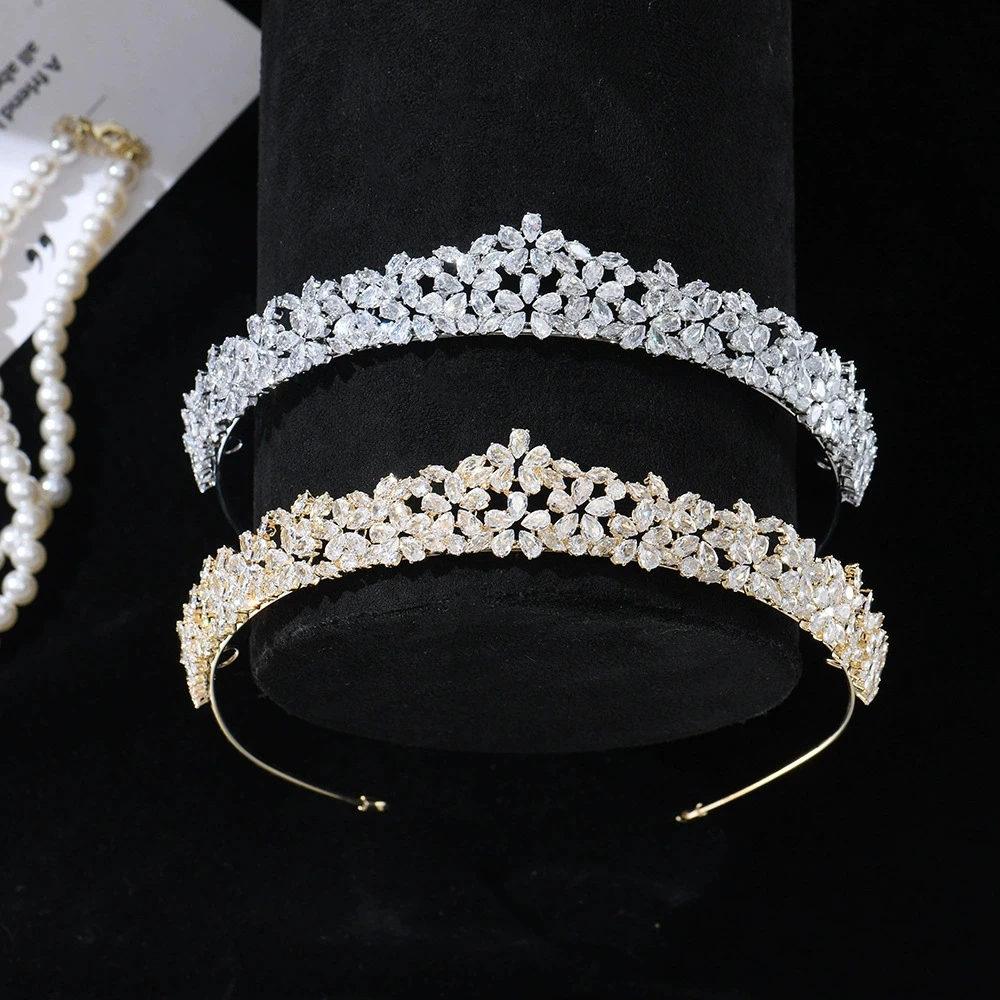 

Princess Wedding Crown Cubic Simple FLower Bride Hair Accessory Birthday Wedding Stage Performance Headpiece for Women Girls
