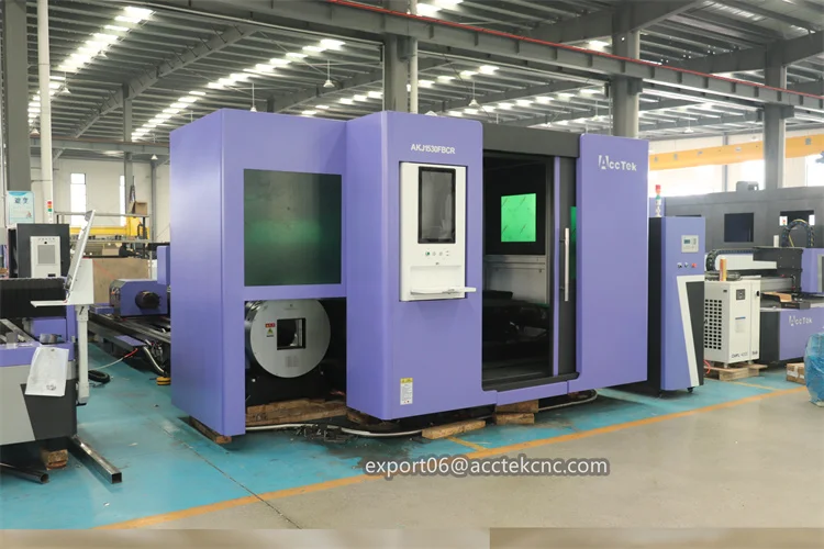 Mesin pemotong Laser serat Cnc SS, mesin pemotong Laser tabung piringan logam tertutup penuh daya tinggi 6000W dengan Platform ganda