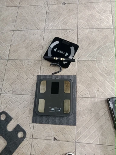 Smart Body Composition Scale with Handheld Sensor – 1.5 m Spiral Cable | Fitness & Health Tracker