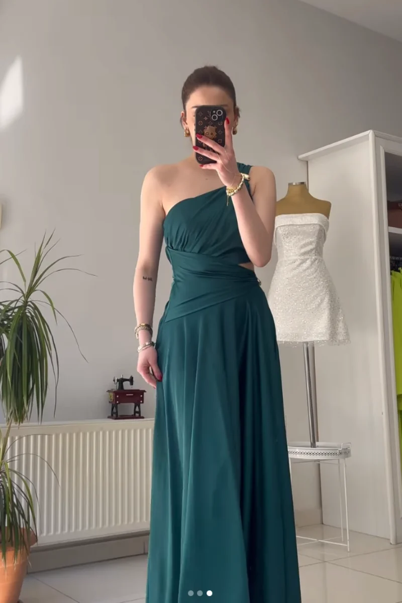 Annie Abiti da ballo con ritaglio in vita pieghettata Abiti da sera verdi sexy con una spalla Abiti da festa eleganti da donna a forma di A فسات Бmavera