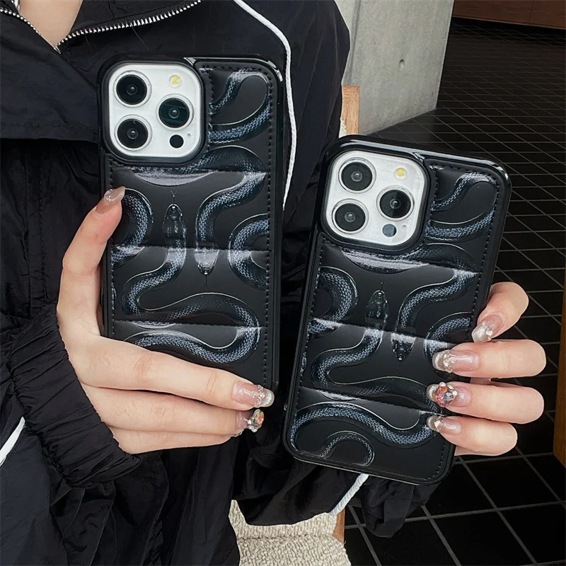 Fashion Cool Black Snake Phone Case For iPhone 15 Pro 12 13 Pro Max 14pro Cover Puffer Down Jacket Shockproof Protective Cases