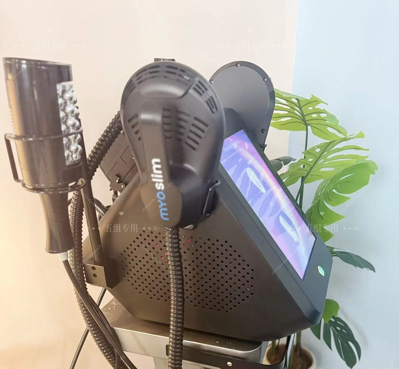 

360 RF Nova HI-EMT Стимулятор мышц 6500 Вт Электромагнитное сжигание жира RF Электромагнитный массаж Машина для коррекции фигуры ﻿