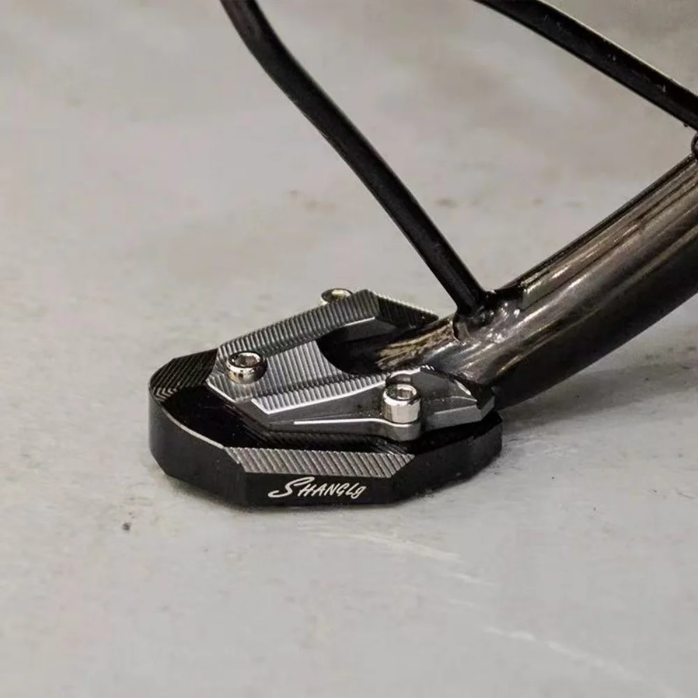 For BENDA Napoleon bob 250, extra-large kickstand, anti-slip side support, widened and enlarged side frame base. ROCK 250