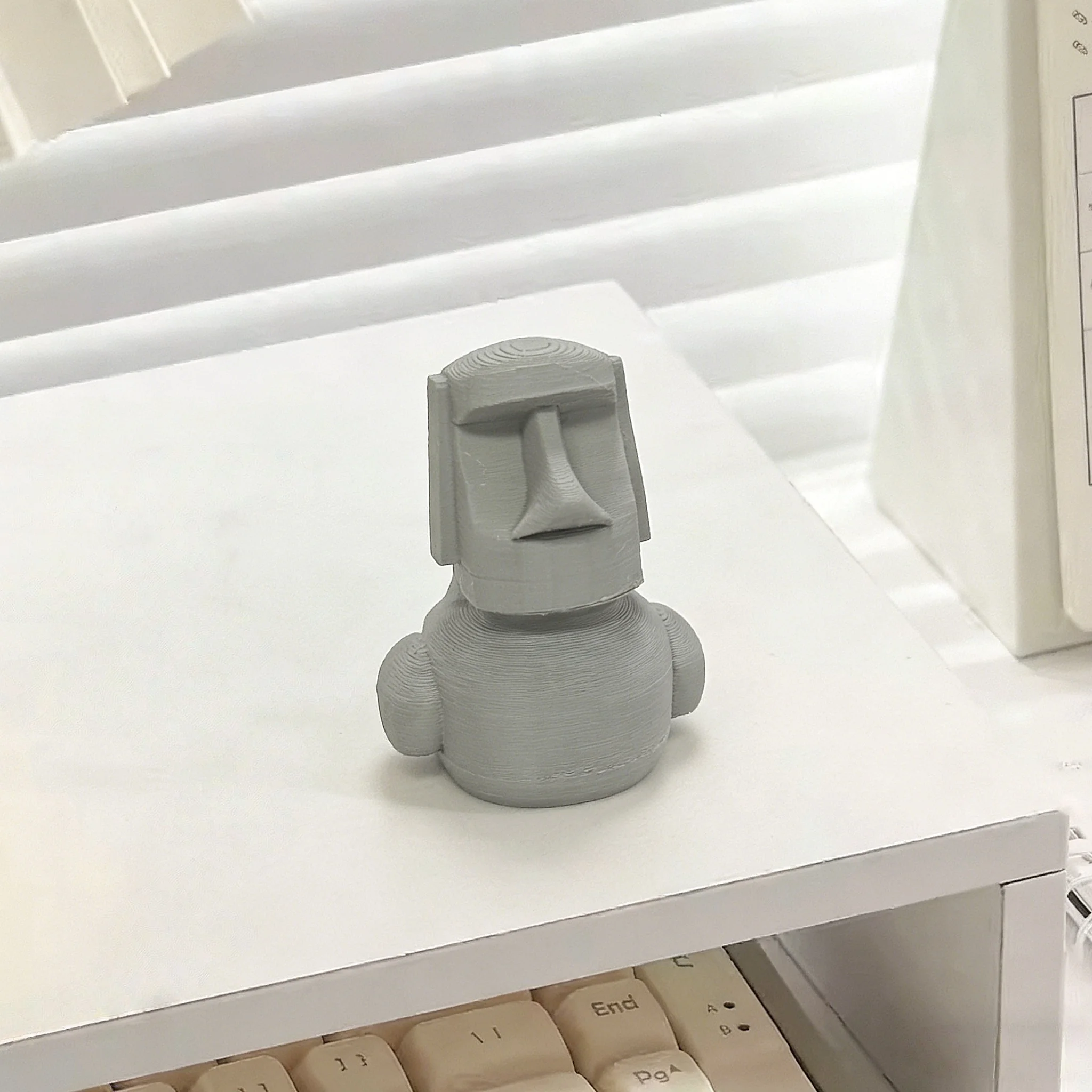 3D Printed Moai Duck Desk Buddy, Cute Easter Island Head Duck Figurine, Mini Stress Relief Decor for Office, Study Room, Bedroom