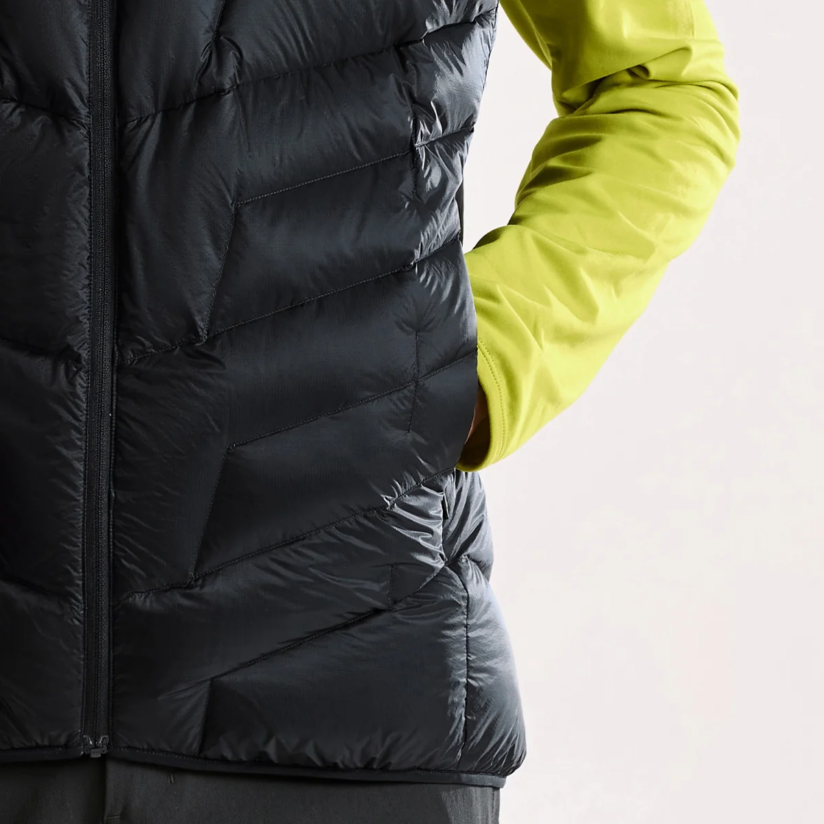 KAILAS New Men\'s GT ZREO Goose Down Vest 900FP Winter Warm Lightweight Hydrophobic Goose Down Vest For Hiking Travel KG2443119