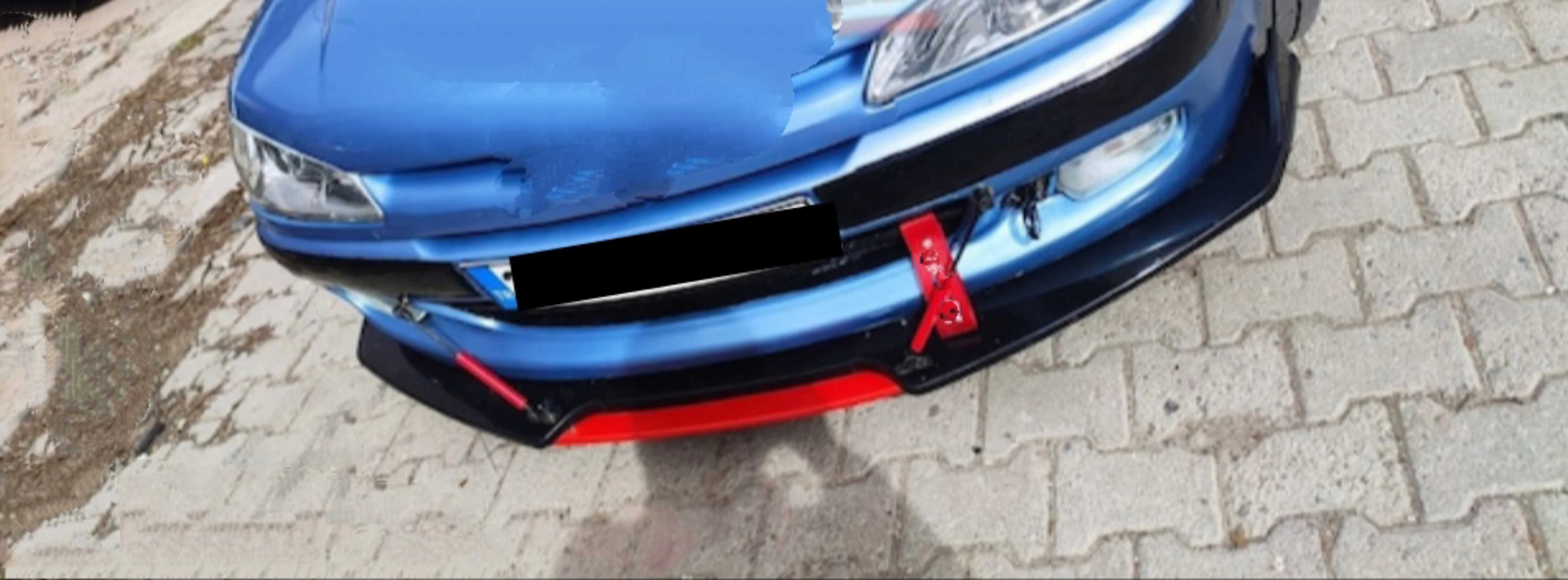 Peugeot 306 Modifiyeli Araçlar ve 4 Parça Ön Bumper Lip Seti ile Daha Daha Tarzlı Bir Görünüm