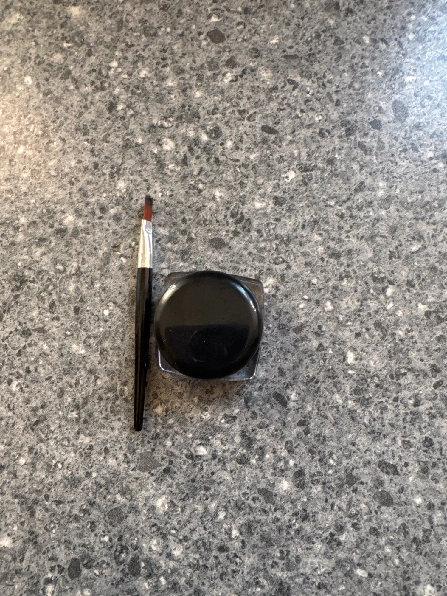 Black Eyeliner Cream Waterproof Beauty Cosmetics Long Lasting Eyeliner Gel Eyeshadow Makeup Tools with Brush Set Matte Eye Liner photo review