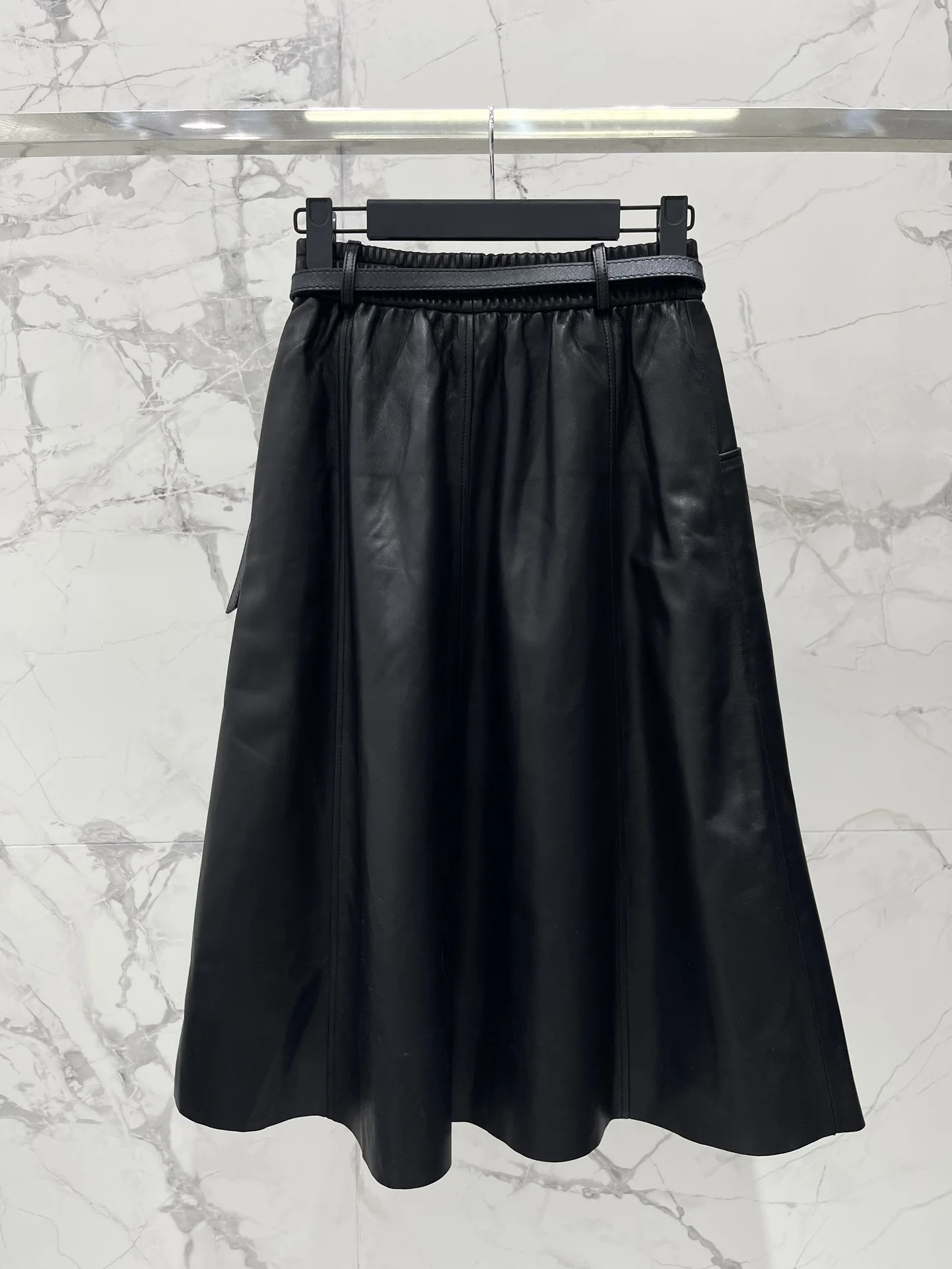 

High Quality 2025 Spring And Summer Women's Casual Fashion Belt High Waist Elastic Genuine Leather Pockets Skirt JQ042