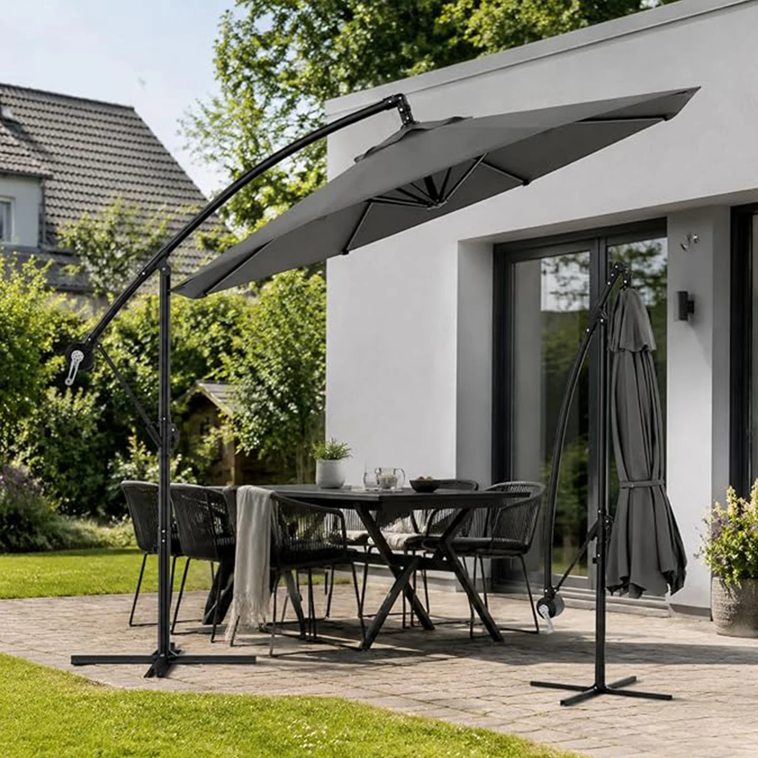 300 × 255 cm, Parasol de balcon avec supports, Parasol pliant avec manivelle et housse, Protection UV UPF50 + Parasol de plage, Parasol de balcon résistant aux intempéries pour terrasse, jardin, piscine, balcon, 8 barres en acier